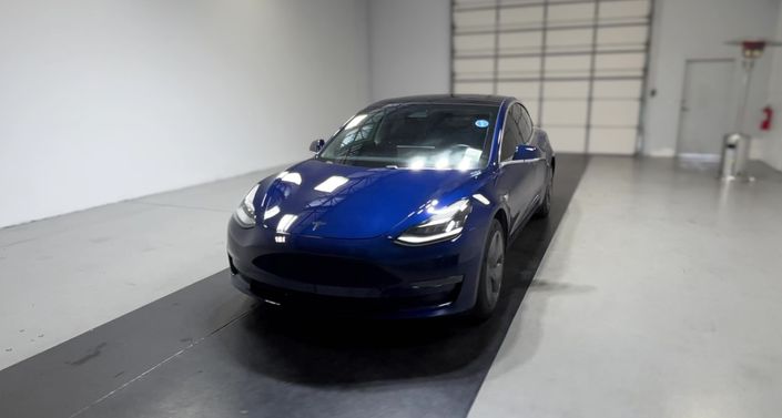Thumbnail: 2018 Tesla Model 3 - 1