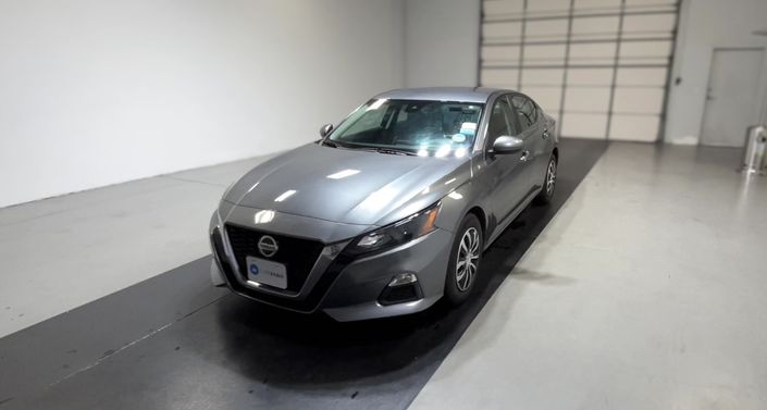 Thumbnail: 2022 Nissan Altima - 1