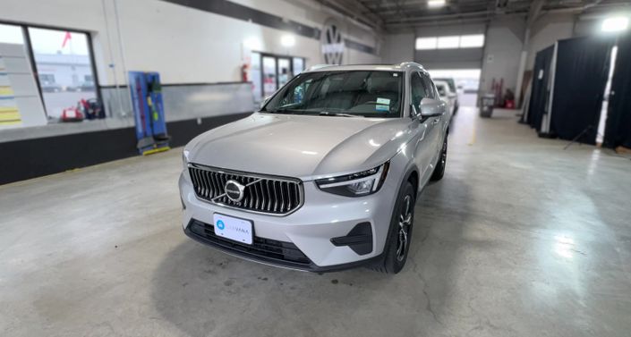 Thumbnail: 2024 Volvo XC40 - 1