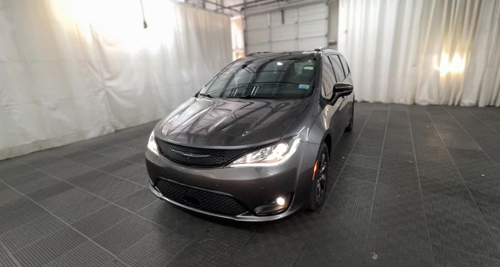 Thumbnail: 2020 Chrysler Pacifica - 1