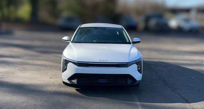 Thumbnail: 2025 Kia K4 - 1