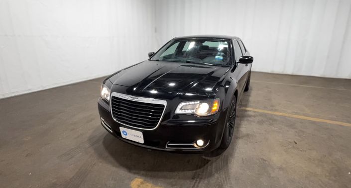 Thumbnail: 2013 Chrysler 300 - 1
