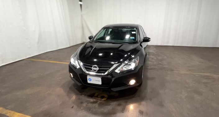 Thumbnail: 2017 Nissan Altima - 1