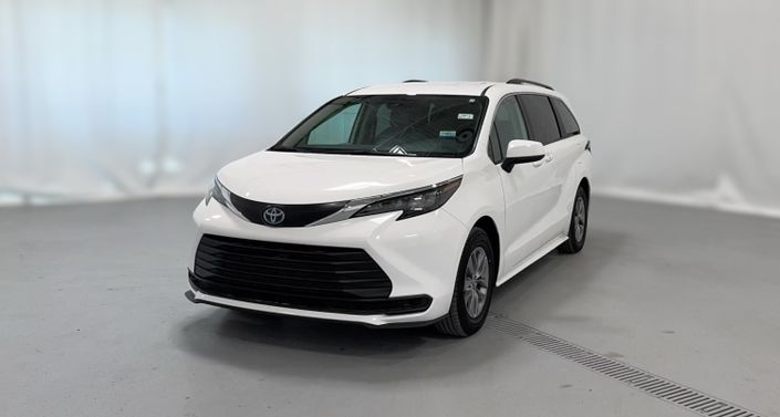Thumbnail: 2024 Toyota Sienna - 1