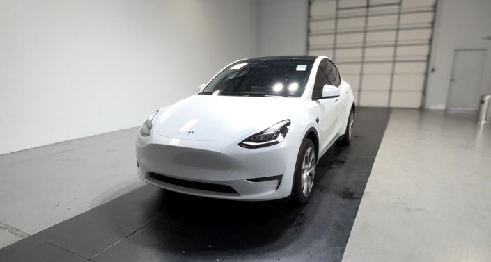 Thumbnail: 2023 Tesla Model Y - 1