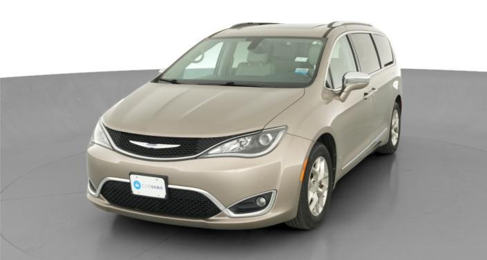 Thumbnail: 2017 Chrysler Pacifica - 1