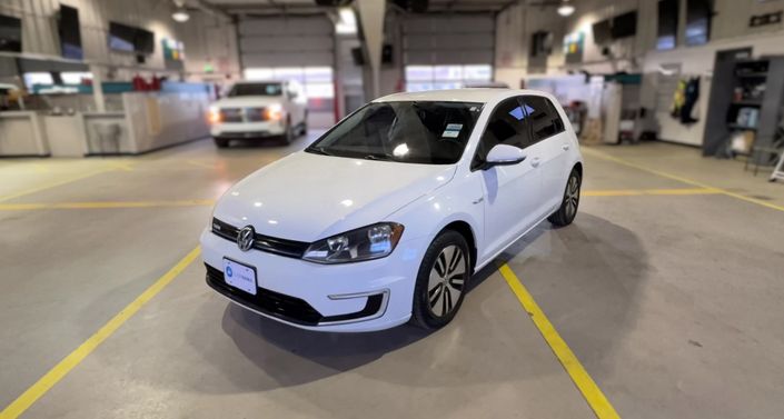 2016 Volkswagen e-Golf SE -
                  Fountain, CO