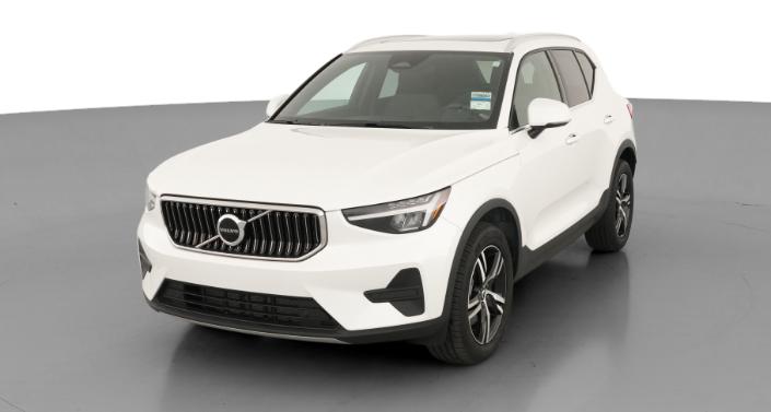 Thumbnail: 2025 Volvo XC40 - 1