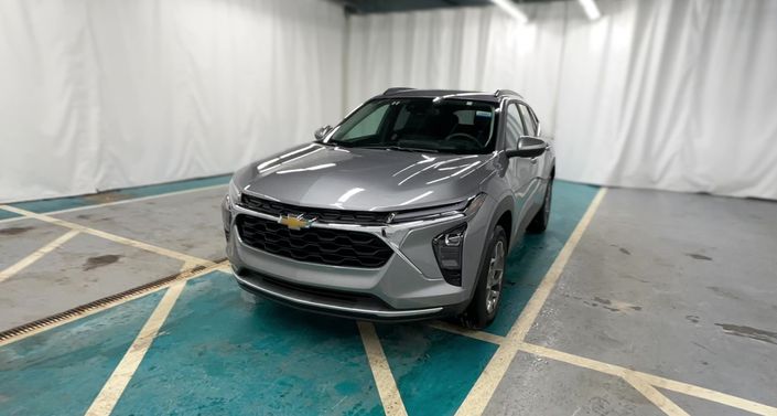 Thumbnail: 2025 Chevrolet Trax - 1