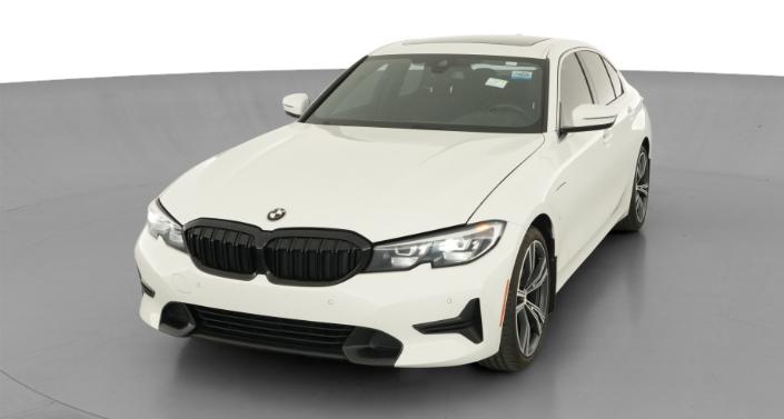 Thumbnail: 2021 BMW 3 Series - 1