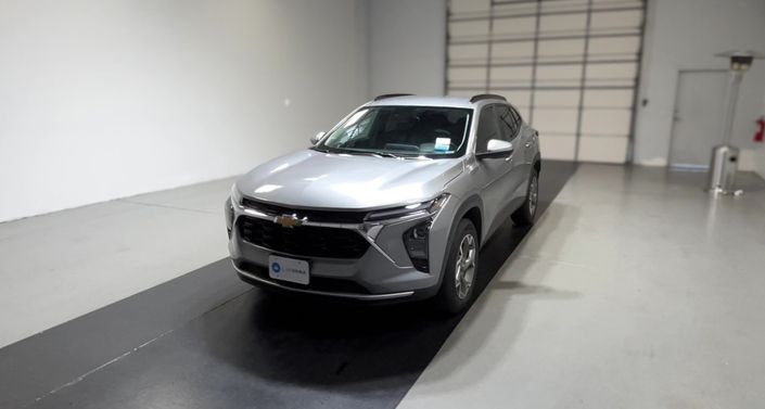 Thumbnail: 2025 Chevrolet Trax - 1