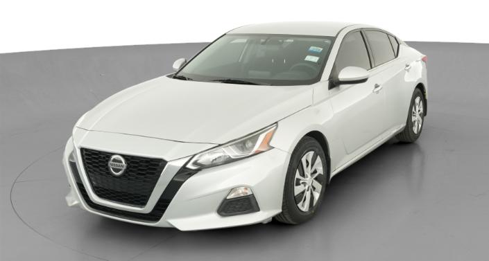 Thumbnail: 2020 Nissan Altima - 1