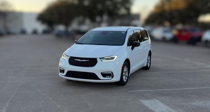 Thumbnail: 2025 Chrysler Pacifica - 1