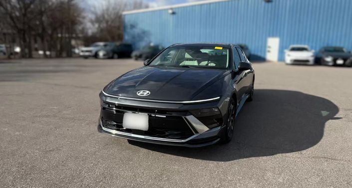 Thumbnail: 2025 Hyundai Sonata - 1