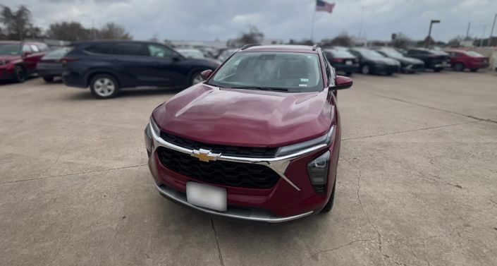 Thumbnail: 2025 Chevrolet Trax - 1