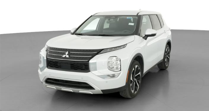 Thumbnail: 2024 Mitsubishi Outlander - 1
