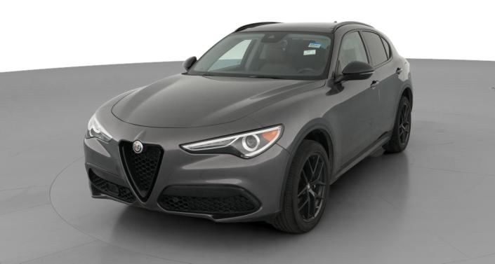 Thumbnail: 2021 Alfa Romeo Stelvio - 1