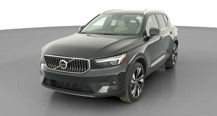 Thumbnail: 2025 Volvo XC40 - 1
