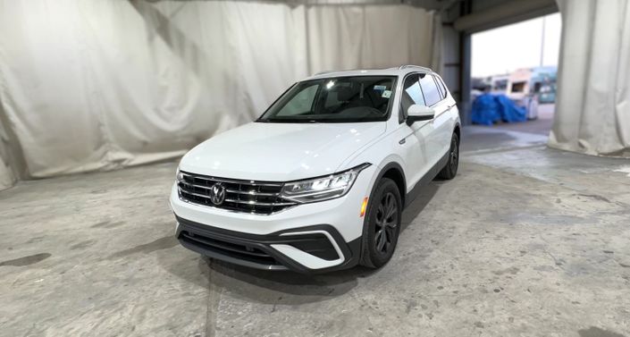 Thumbnail: 2024 Volkswagen Tiguan - 1