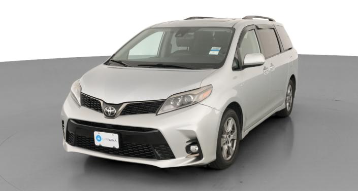 Thumbnail: 2019 Toyota Sienna - 1