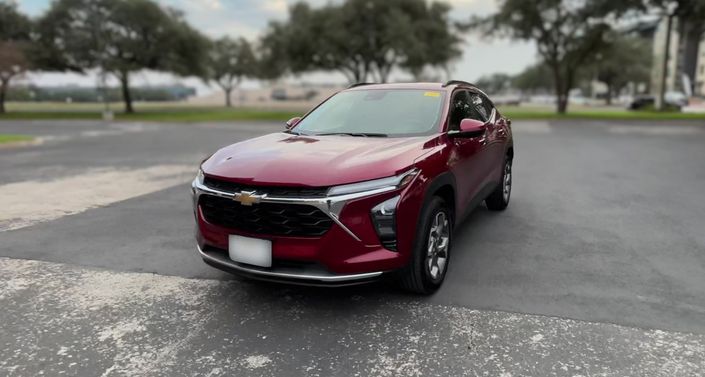 Thumbnail: 2025 Chevrolet Trax - 1
