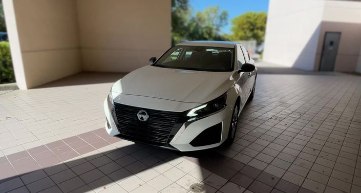 Thumbnail: 2025 Nissan Altima - 1