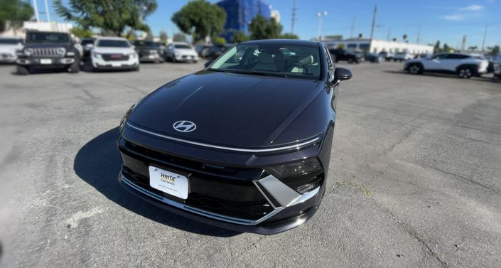 Thumbnail: 2025 Hyundai Sonata - 1