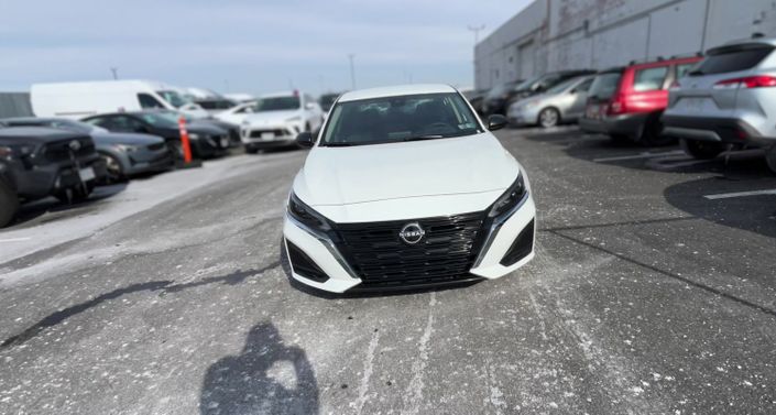 Thumbnail: 2025 Nissan Altima - 1