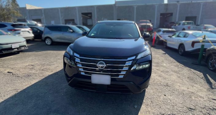 Thumbnail: 2025 Nissan Rogue - 1