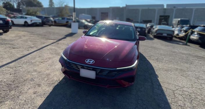 Thumbnail: 2025 Hyundai Elantra - 1