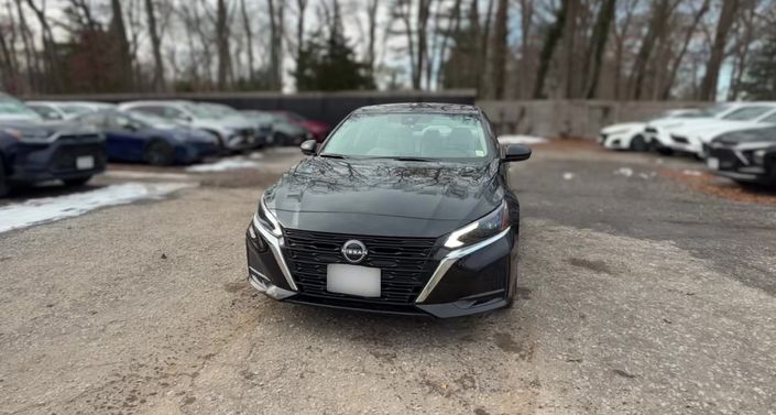 Thumbnail: 2025 Nissan Altima - 1