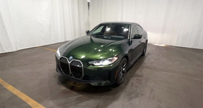 Thumbnail: 2023 BMW i4 - 1