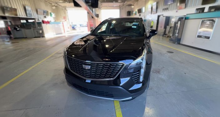 Thumbnail: 2023 Cadillac XT4 - 1