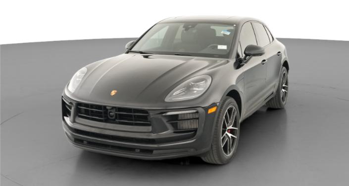 Thumbnail: 2023 Porsche Macan - 1