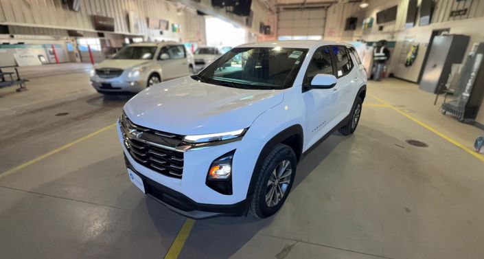 Thumbnail: 2025 Chevrolet Equinox - 1