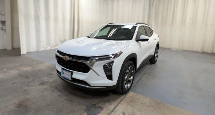 Thumbnail: 2025 Chevrolet Trax - 1