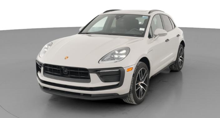 Thumbnail: 2023 Porsche Macan - 1