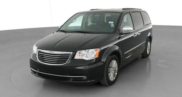 2015 Chrysler Town & Country Touring -
                  Lorain, OH