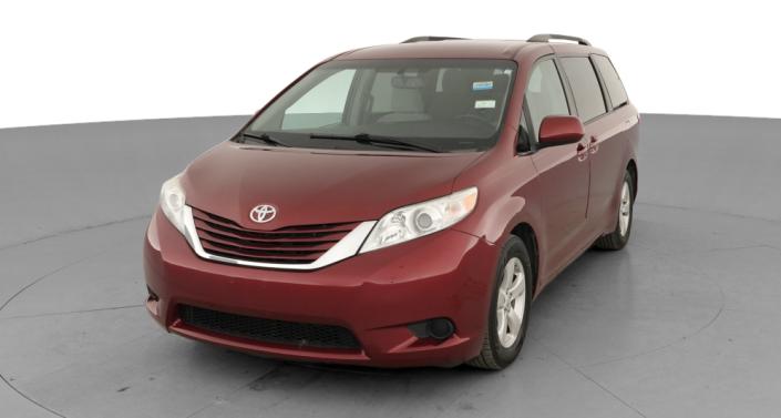 Thumbnail: 2017 Toyota Sienna - 1