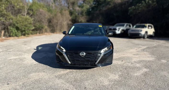 Thumbnail: 2025 Nissan Altima - 1