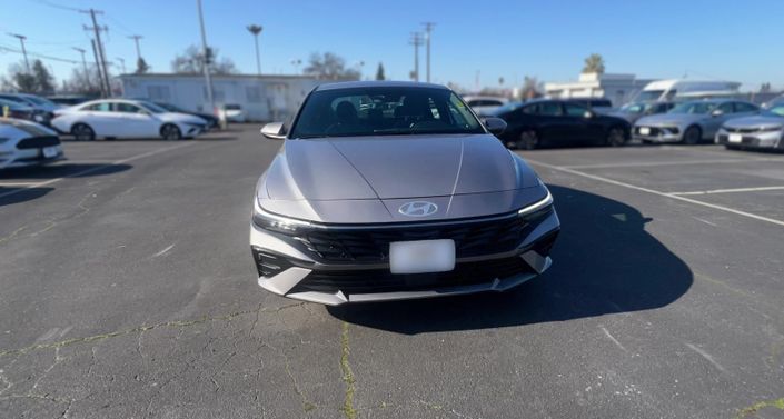 Thumbnail: 2025 Hyundai Elantra - 1