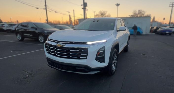 Thumbnail: 2025 Chevrolet Equinox - 1