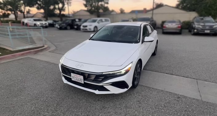 Thumbnail: 2025 Hyundai Elantra - 1