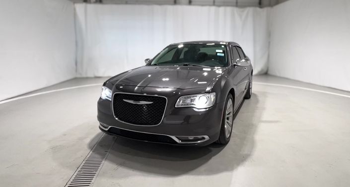 Thumbnail: 2019 Chrysler 300 - 1