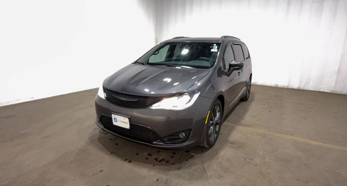 Thumbnail: 2018 Chrysler Pacifica - 1