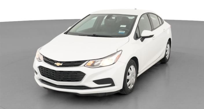 Thumbnail: 2017 Chevrolet Cruze - 1