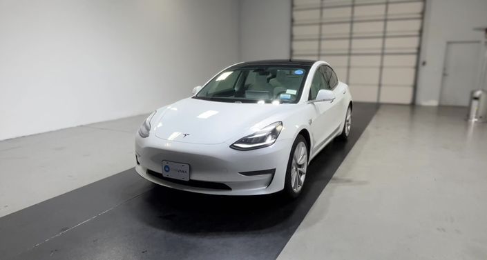 Thumbnail: 2019 Tesla Model 3 - 1