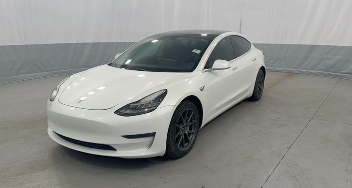 Thumbnail: 2019 Tesla Model 3 - 1