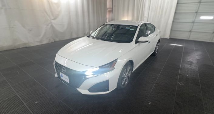 Thumbnail: 2023 Nissan Altima - 1