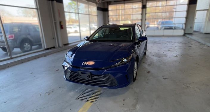 Thumbnail: 2025 Toyota Camry - 1